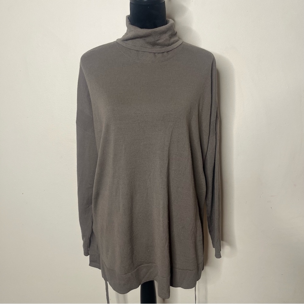 Garnet‎ Hill Women’s Taupe Merino Wool Turtleneck Drawstring Tunic Sweater Sz L